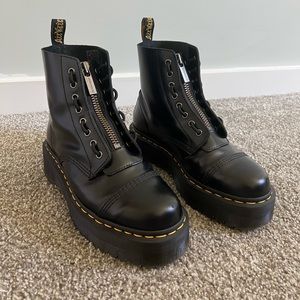 Dr. Martens Sinclair Smooth Women’s Leather Platform Boot